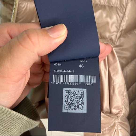 Herno Hooded Quilted Ultralight Nylon Down Feather Puffer Coat - Picture 13 of 15